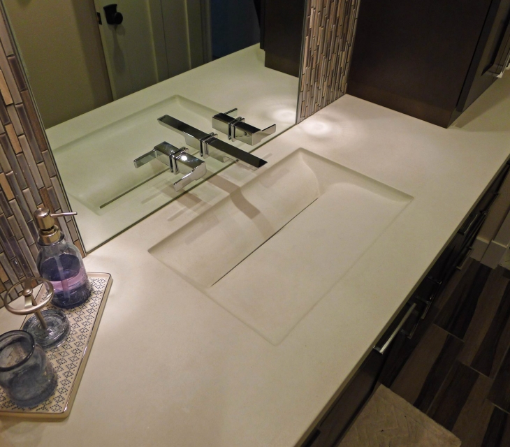 Bone white Rincon sink